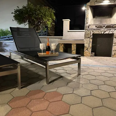 Ferienwhg 1 - Pool Beheizt - Fitness - Relax Bilice