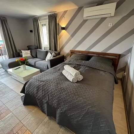 Lejlighed Ferienwhg 1 - Pool Beheizt - Fitness - Relax